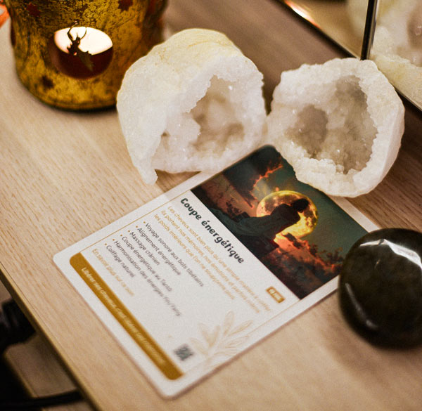 oracle-coiffureenergétique avec pierre semi précieuse et bougie